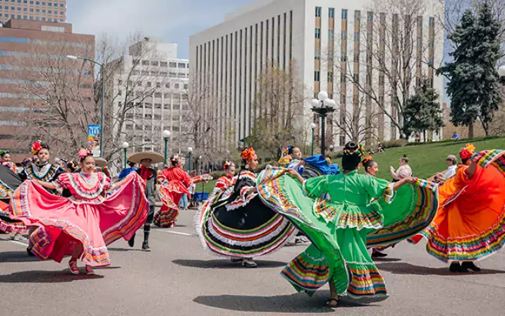 How to Celebrate Cinco-de-Mayo in Style with Evaless Collections
