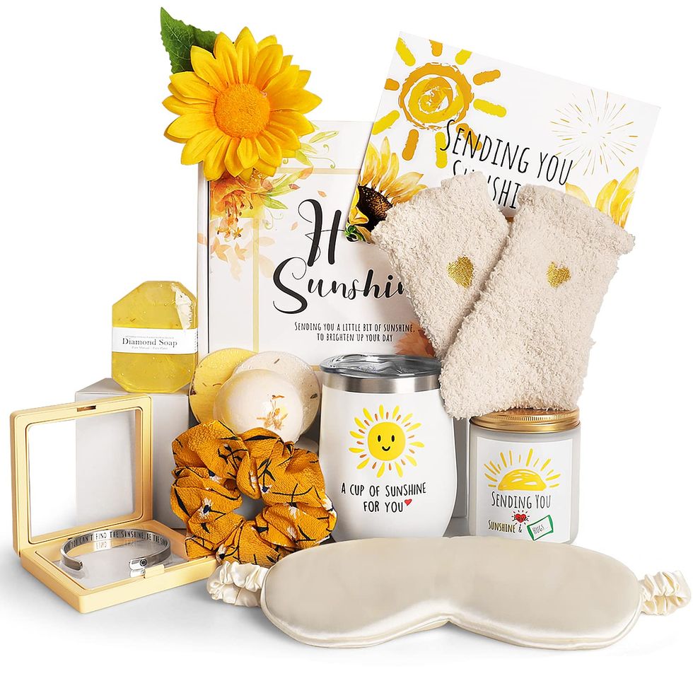 Bonding Across Miles: Heartwarming long distance gifts for sister