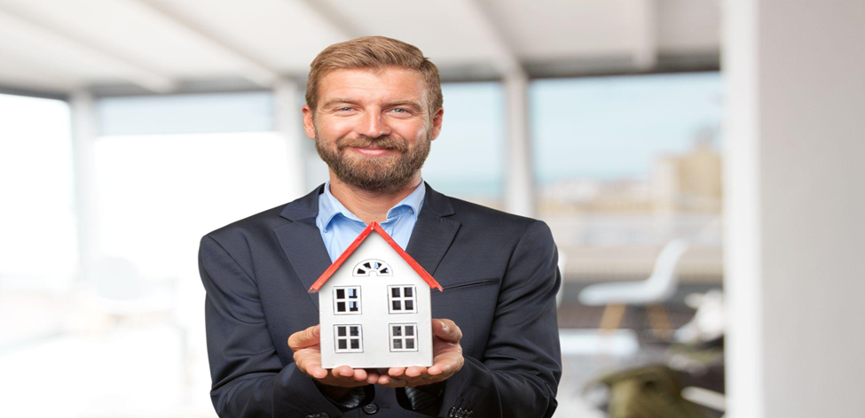 Explaining the Basic Role of a Property Manager in Real Estate