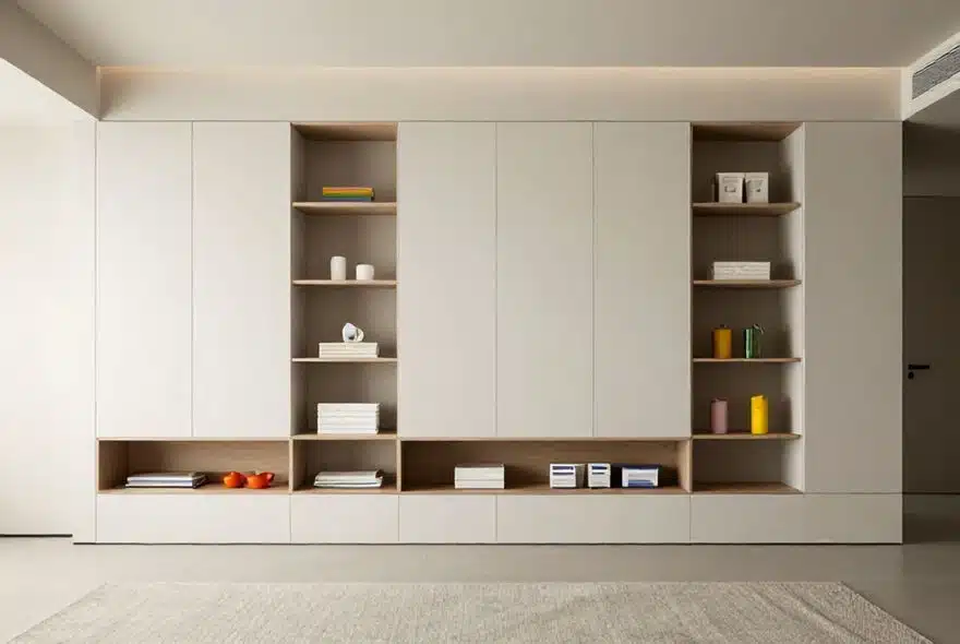 Busy Accessory Combinations - Reduce Clutter With Better Balance